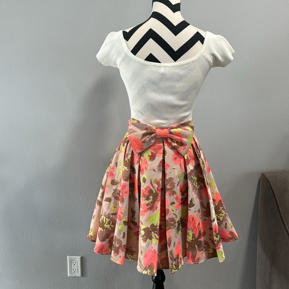 New Bebe Multicolor Midi Skirt with Bow in the Back - Picture 1 of 13